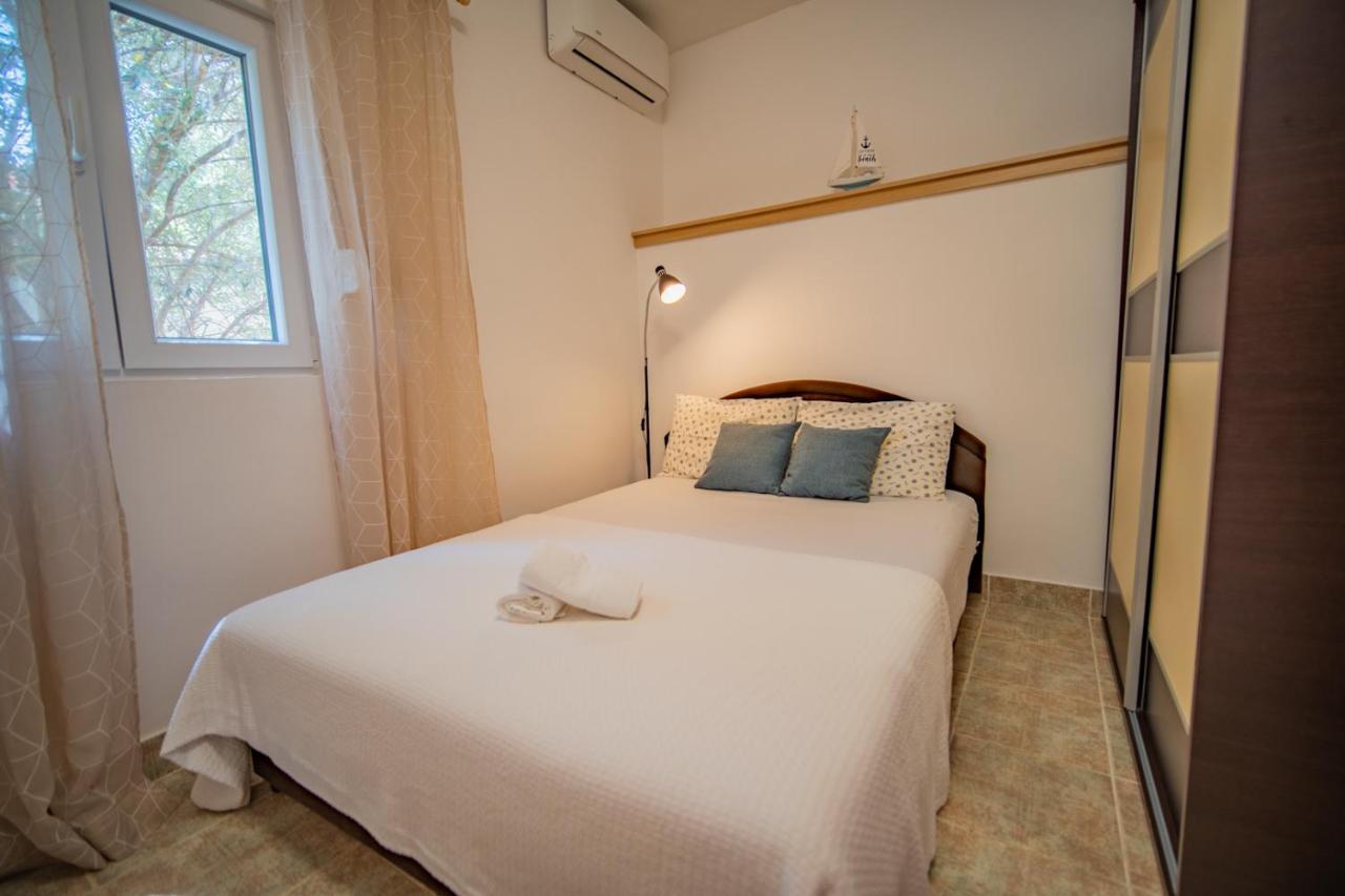 Apartments Novo Mulo Tivat Exterior photo
