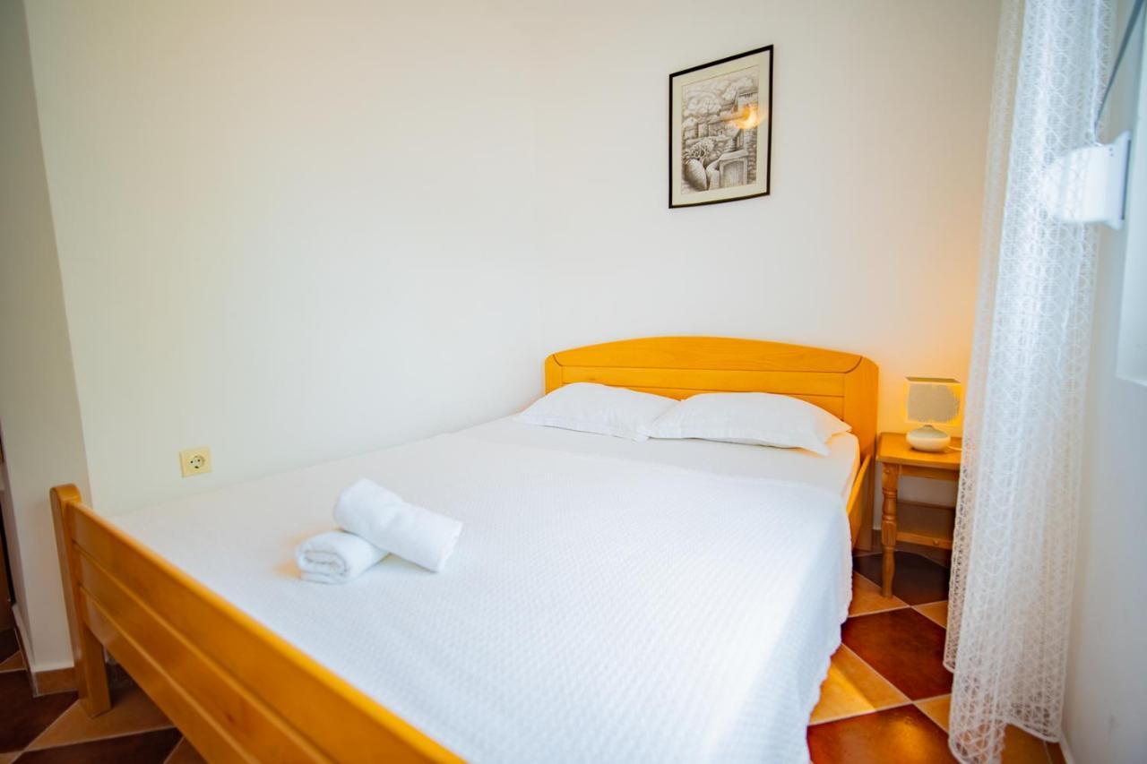 Apartments Novo Mulo Tivat Exterior photo