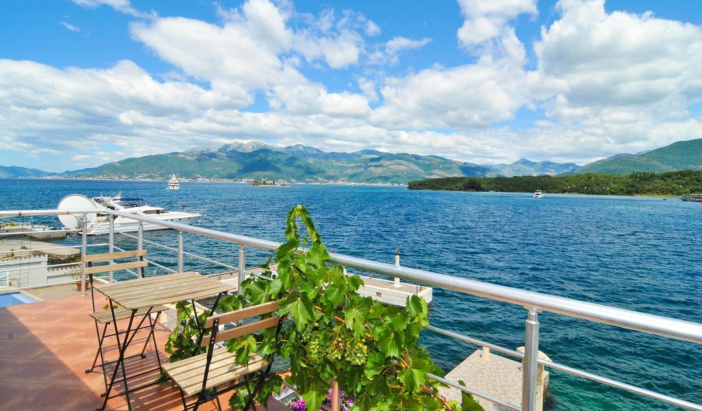 Apartments Novo Mulo Tivat Exterior photo